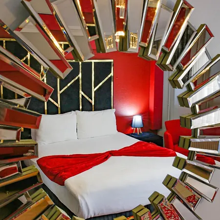 Moringa Hotel 4*